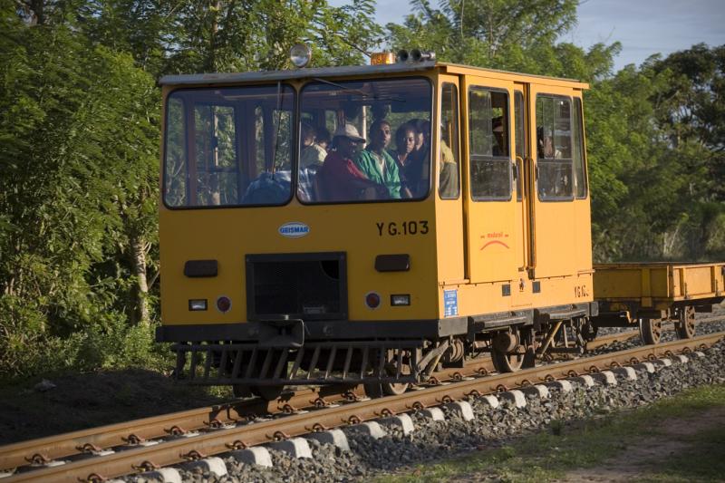 R283