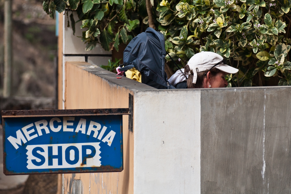 R283