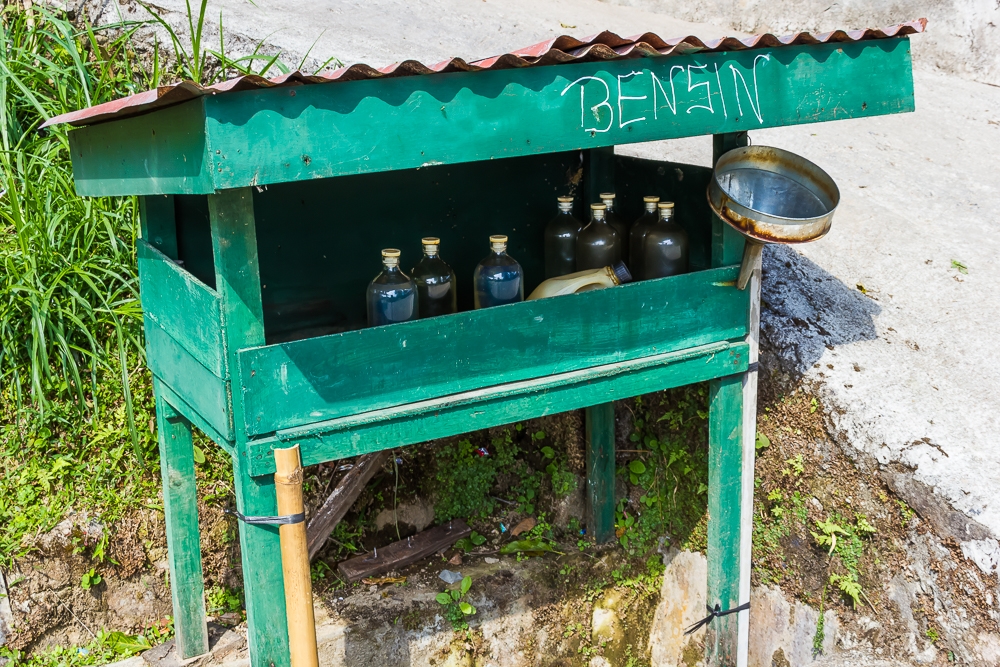 R144