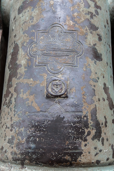 R93