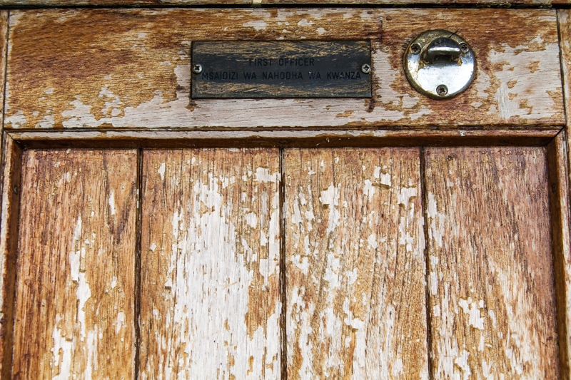 R406