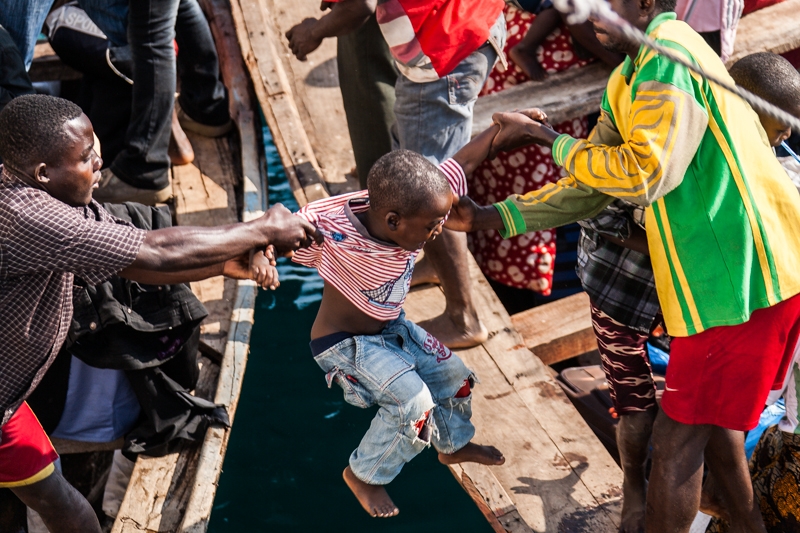 R582