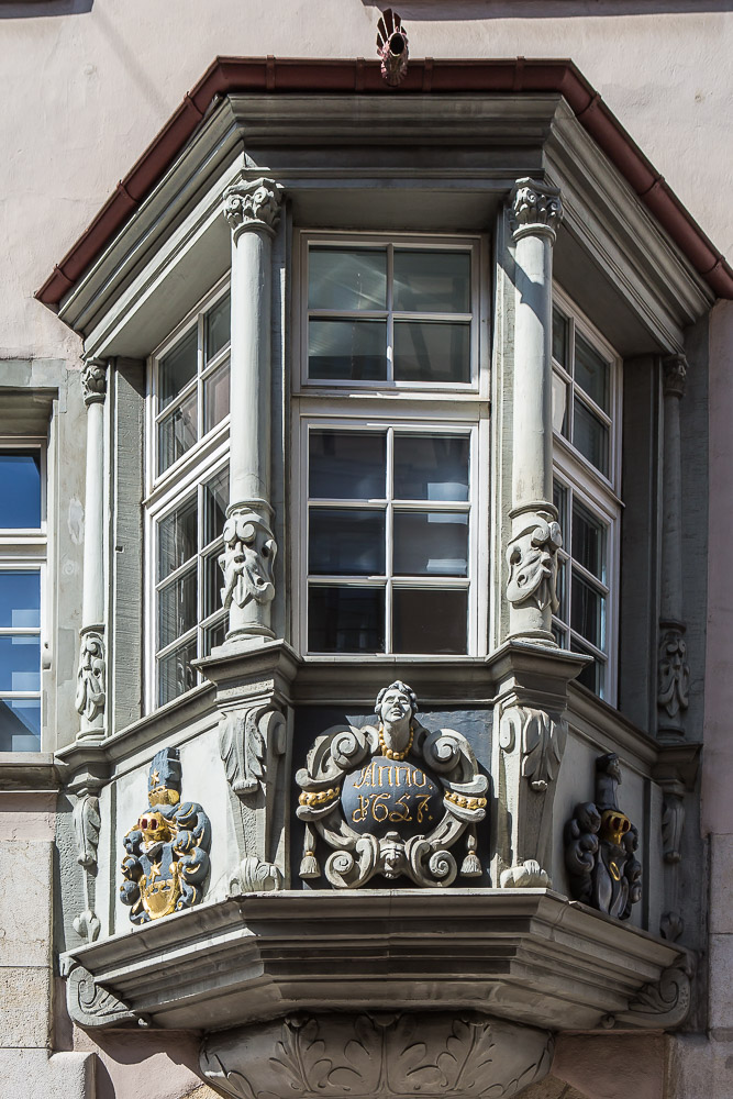 110