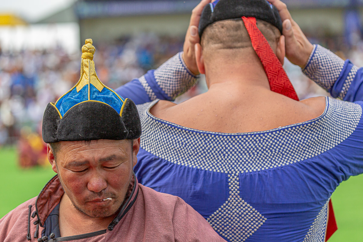 072